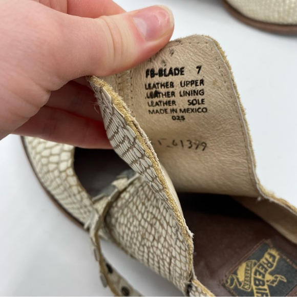 Freebird by Steven Blade White Snake Skin Booties Size 7 Western - Picture 4 of 11